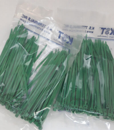 lạt nhựa xanh lá